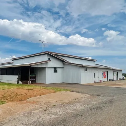 Buy this 4 bed house on 899 North Lake Street in Hobart, OK 73651