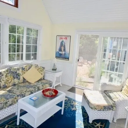 Image 2 - 54 Schoolhouse Road, Edgartown, MA 02539, USA - Apartment for rent