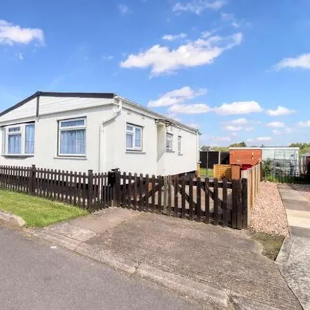 Buy this 3 bed house on Main Avenue in Scunthorpe, DN17 2AW