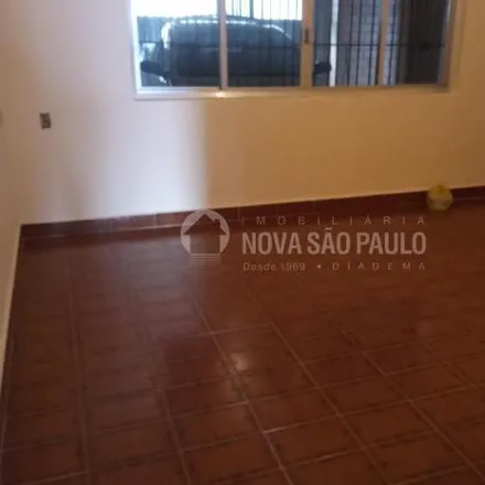 Image 2 - Rua Madre de Castro, Serraria, Diadema - SP, 09980-550, Brazil - House for rent