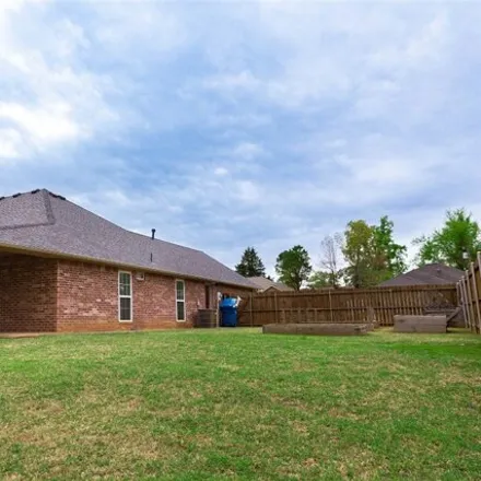 Image 4 - 1046 Tilghman Drive, Chandler, OK 74834, USA - House for sale