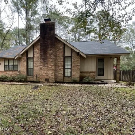 Buy this 3 bed house on 395 Greentree Place in Louisville, MS 39339