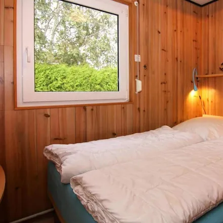 Rent this 2 bed house on Warwerort in Schleswig-Holstein, Germany