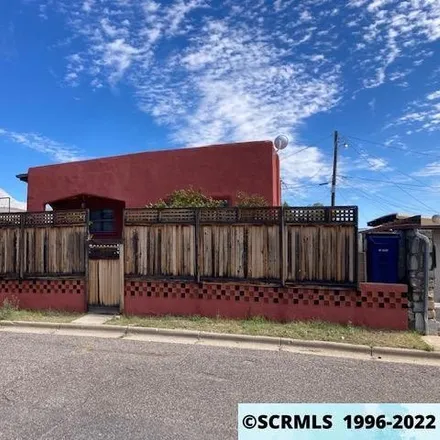 Buy this 2 bed house on 606 South Bayard Street in Silver City, NM 88061