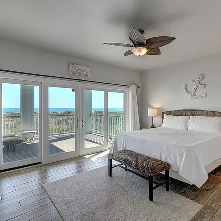 Rent this 5 bed house on Port Aransas in TX, 78373