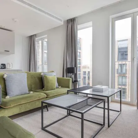 Rent this 1 bed apartment on London Central Mail Centre in Gough Street, London