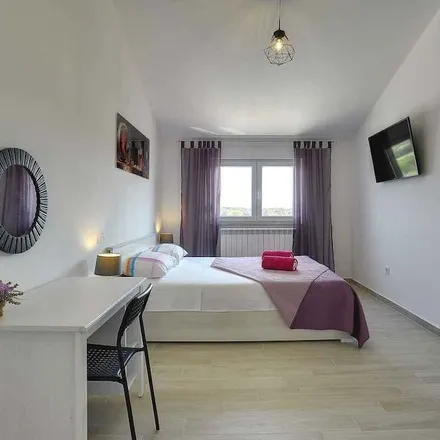 Image 1 - Grad Pula, Istria County, Croatia - House for rent