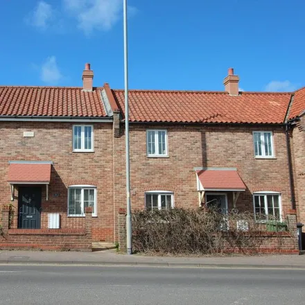 Rent this 3 bed townhouse on Grove Veterinary Hospital in Holt Road, Fakenham