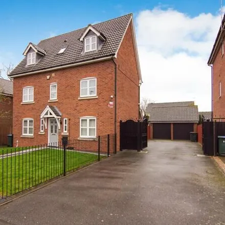 Buy this 5 bed house on 12 Pelham Bend in Coventry, CV4 9GT