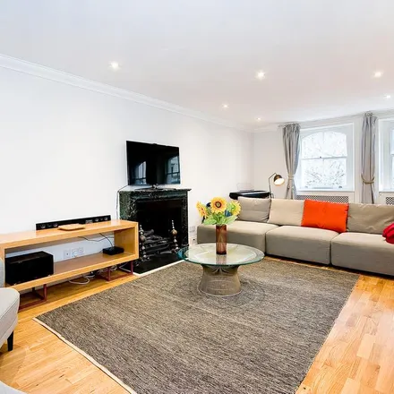 Rent this 3 bed apartment on 50 Ennismore Gardens in London, SW7 1AF