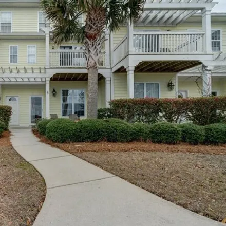 Rent this 3 bed house on Bee Balm Road in Johns Island, Charleston