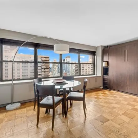 Image 4 - 180 West End Avenue, New York, NY 10023, USA - Apartment for sale