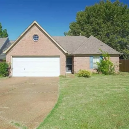 Rent this 3 bed house on 7970 Anne's Circle in Memphis, TN 38018