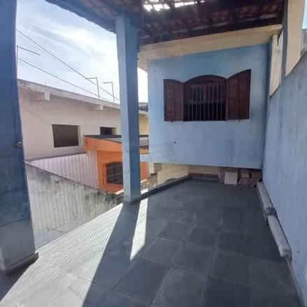 Buy this 5 bed house on Rua Caetano Scila in Vila Assis Brasil, Mauá - SP