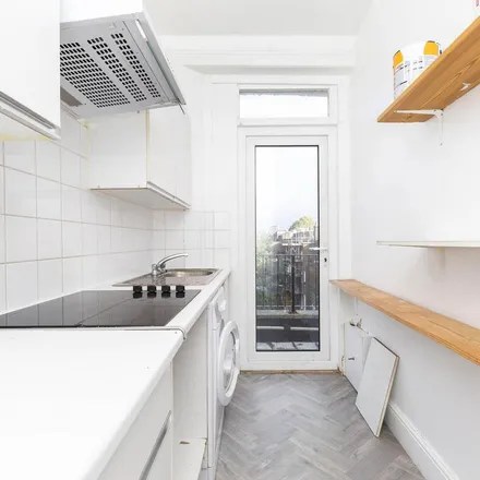 Rent this 2 bed apartment on 170 Ladbroke Grove in London, W10 5LZ