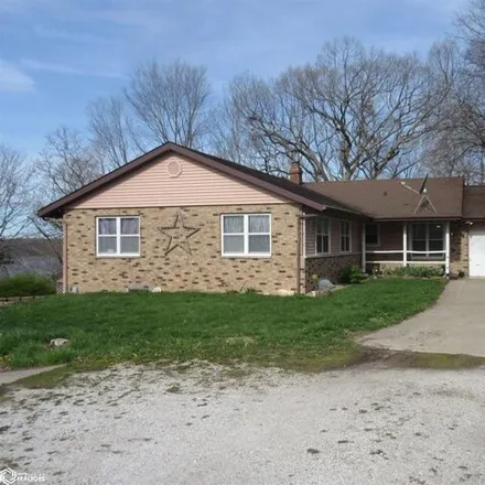 Buy this 4 bed house on 98 Hickory Lane in Nauvoo, IL 62354