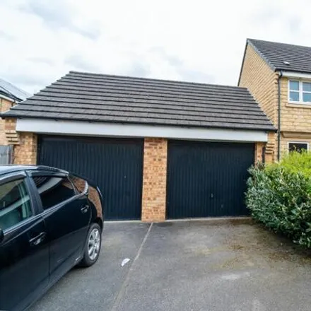 Buy this 3 bed duplex on Providence Court in Overthorpe, WF12 9HX