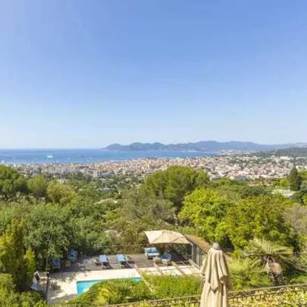 Buy this 4 bed house on Allocations Familiales des Alpes Maritimes in Rue Buttura, 06407 Cannes