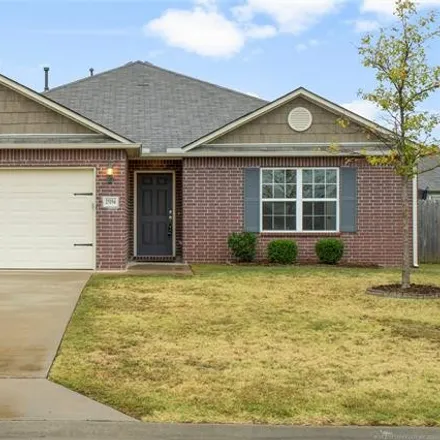 Buy this 3 bed house on 25165 East 91st Street in Broken Arrow, OK 74014