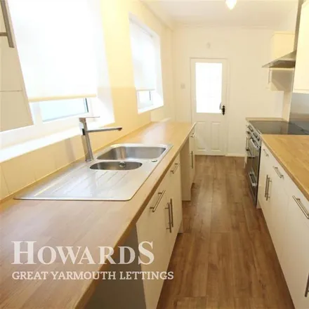 Rent this 2 bed townhouse on Well Street in Great Yarmouth, NR30 1EN