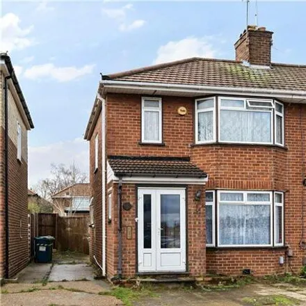 Buy this 3 bed duplex on Honeypot Lane in London, HA7 1JE