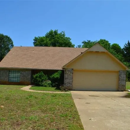 Buy this 4 bed house on 1605 South Fairfield Drive in Stillwater, OK 74074