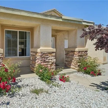 Image 4 - 12684 Dulce Street, Victorville, CA 92392, USA - House for sale