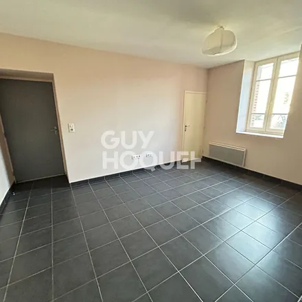 Rent this 2 bed apartment on LP Louis Rascol Lycée des métiers : produits in production automatisée et gestion en PME, 10 Rue de la République