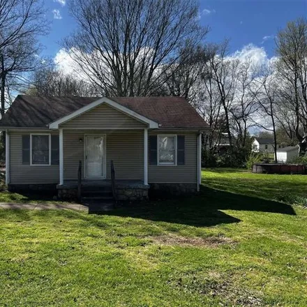 Buy this 3 bed house on 1573 Collegeview Drive in Bowling Green, KY 42101