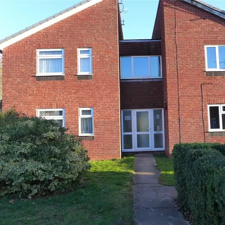Rent this studio apartment on Linstock Way in Coventry, CV6 6JN