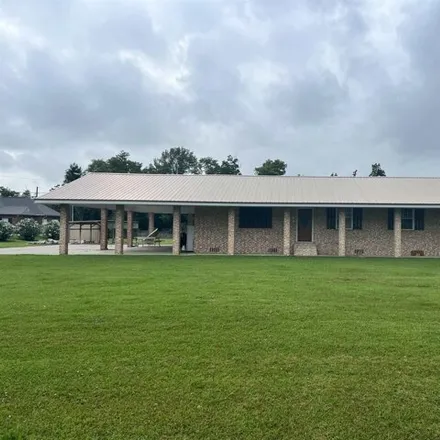 Buy this 3 bed house on 356 West 23th Street in Lafourche Parish, LA 70373