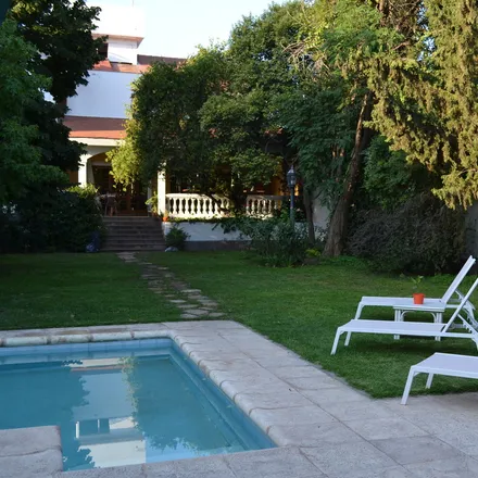 Rent this 3 bed house on Mendoza