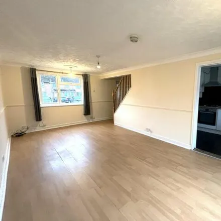 Image 4 - 5 Littleton Grove, Havant, PO9 5HH, United Kingdom - Townhouse for rent