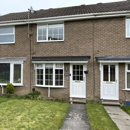 Rent this 2 bed townhouse on Timble Grove in Harrogate, HG1 2BJ