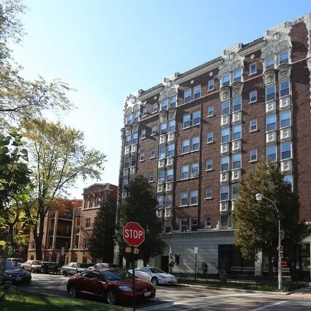 Rent this 1 bed house on 6928-6930 North Greenview Avenue in Chicago, IL 60626