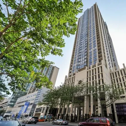Rent this 2 bed condo on The Elm at Clark in 1100-1122 North Clark Street, Chicago