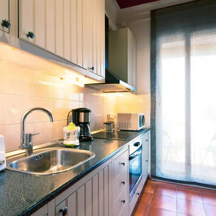 Image 6 - Carrer de Mallorca, 518, 08013 Barcelona, Spain - Apartment for rent