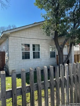 Rent this 2 bed house on 2420 West Houston Street in San Antonio, TX 78207