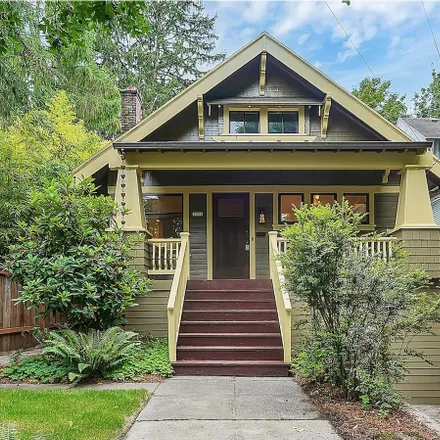 Buy this 3 bed house on 3956 Southeast Ivon Street in Portland, OR 97202