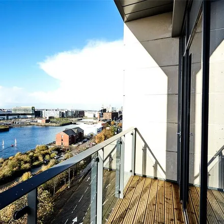 Image 9 - X1 The Tower, Plaza Boulevard, Baltic Triangle, Liverpool, L8 5SQ, United Kingdom - Apartment for rent