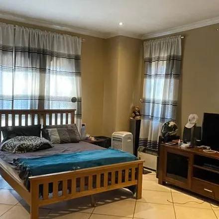 Rent this 4 bed apartment on Basson in Celtisdal, Gauteng