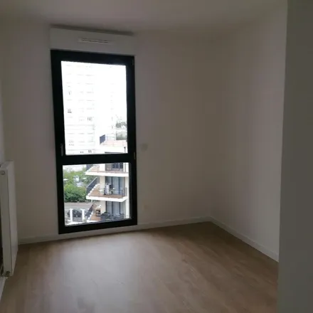 Image 1 - Résidence Greuze, Allée de la Liberté, 92000 Nanterre, France - Apartment for rent