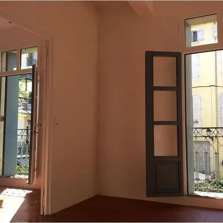 Rent this 2 bed apartment on Mairie de Béziers in Place Gabriel Péri, 34500 Béziers