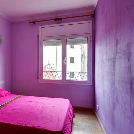 Rent this 2 bed room on Carrer de Pons i Gallarza in 105, 08030 Barcelona