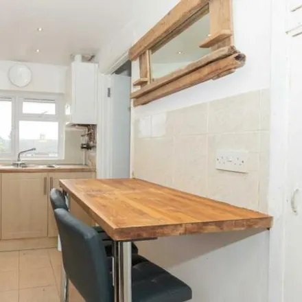 Image 2 - Millfield, Lancing, West Sussex, N/a - Apartment for sale