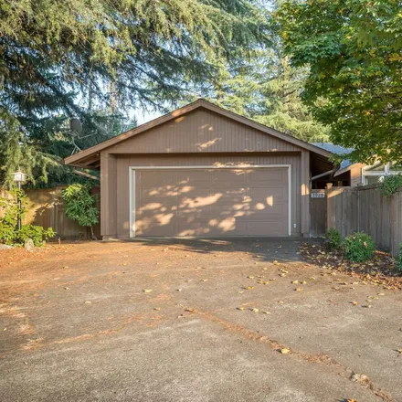 Buy this 3 bed house on 2928 Northwest Pineview Drive in Albany, OR 97321