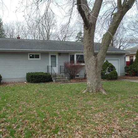 Buy this 3 bed house on 352 South 17th Street in Chesterton, IN 46304