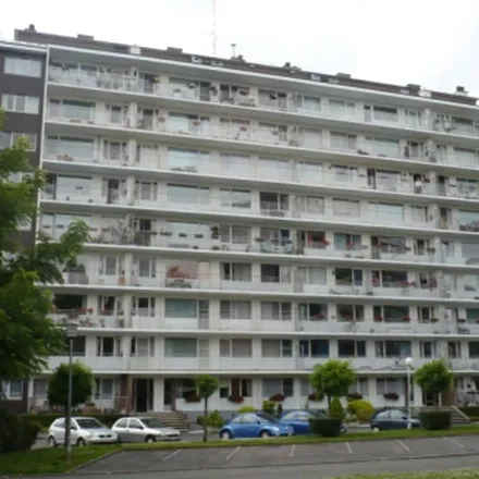 Rent this 1 bed apartment on Parc de la Sablonnière in 7030 Mons, Belgium