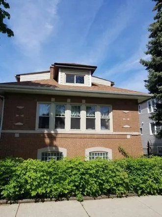 Buy this 4 bed house on 4240 North Lawndale Avenue in Chicago, IL 60625