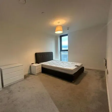 Image 7 - Oxygen Tower A, Store Street, Manchester, M1 2FX, United Kingdom - Townhouse for rent